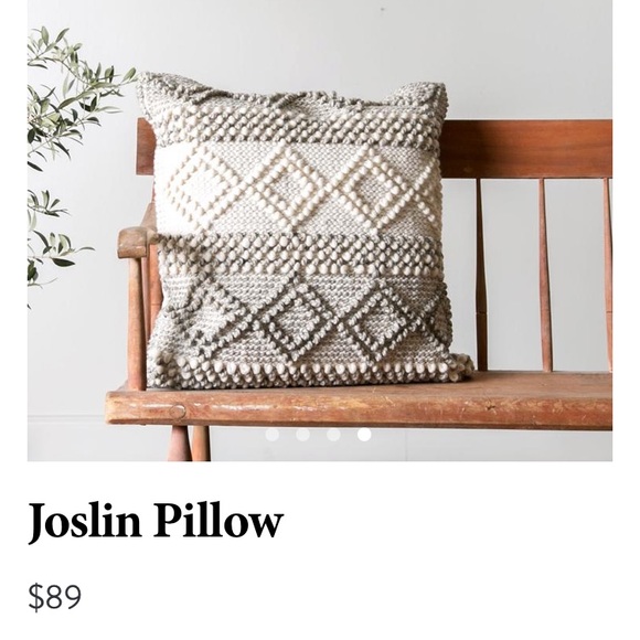 joslin pillow
